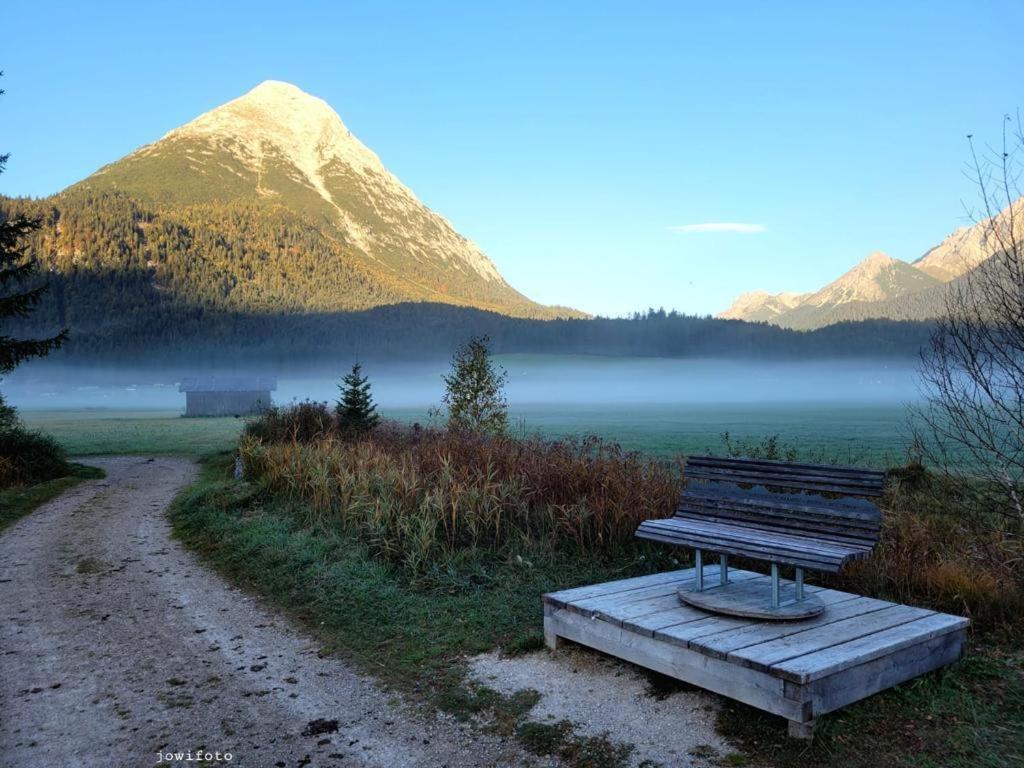 Alpenchalet Im Leutaschtal エクステリア 写真