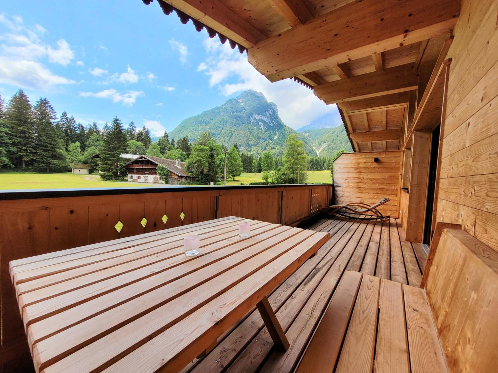 Alpenchalet Im Leutaschtal エクステリア 写真